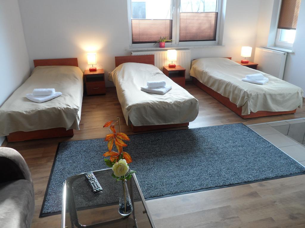 Hotelik Gold Raszyn Quarto foto
